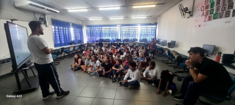 volta-as-aulas_jc-curtis-3-768x345