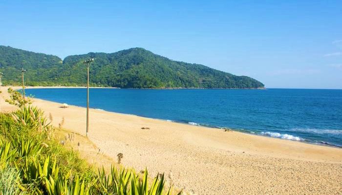 foto-da-praia-boicucanga